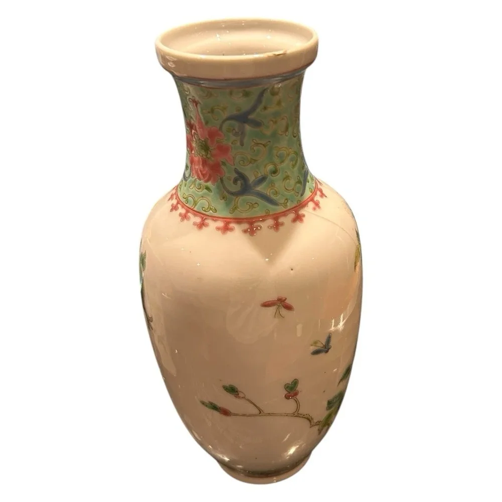 Chinese Porcelain Vase Famille Rose Qing Or Republic Period Export Style (TWO)